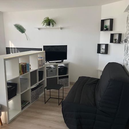 Ferienwohnung Le Clemenceau Péronne Exterior foto