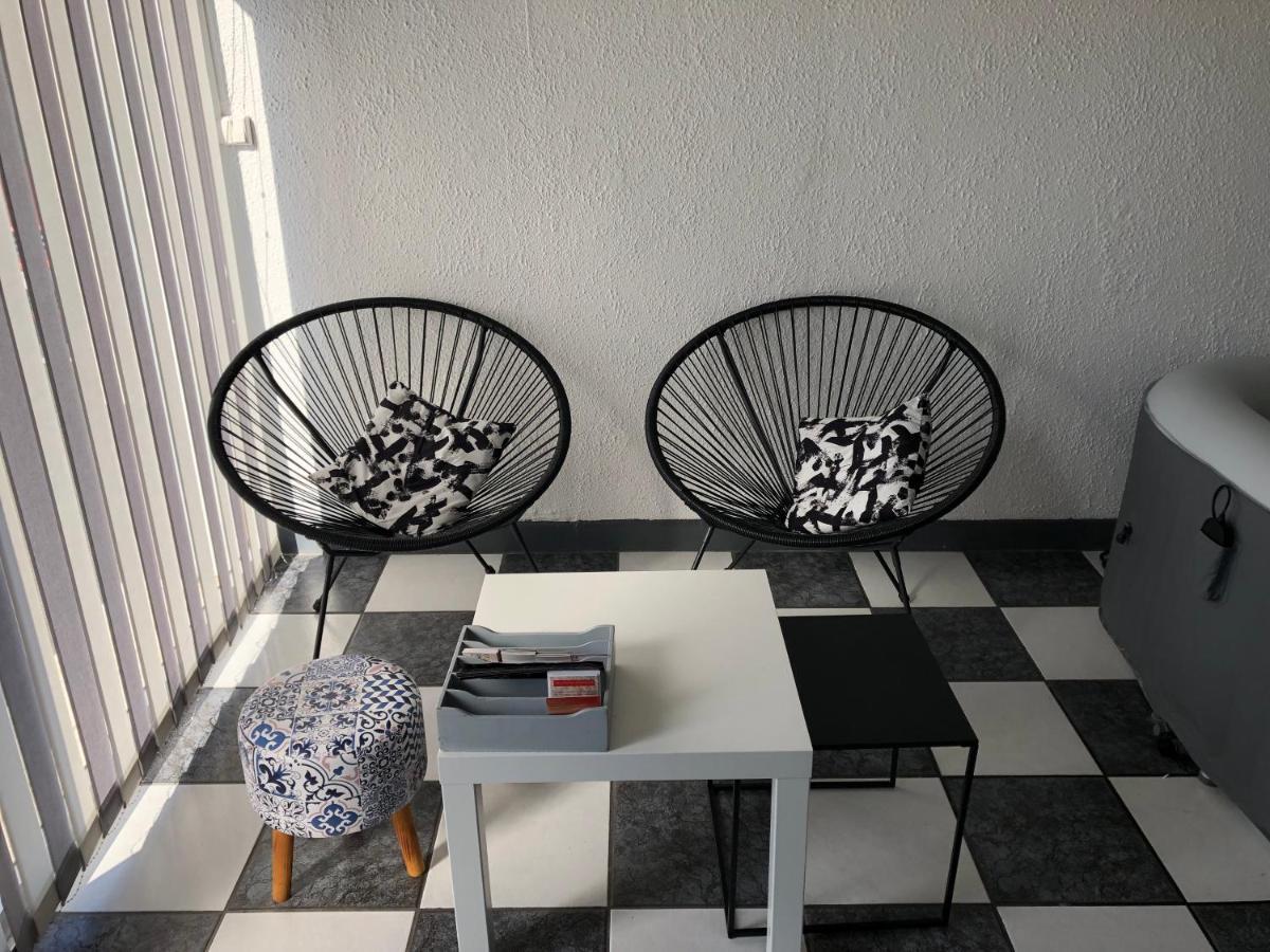 Ferienwohnung Le Clemenceau Péronne Exterior foto